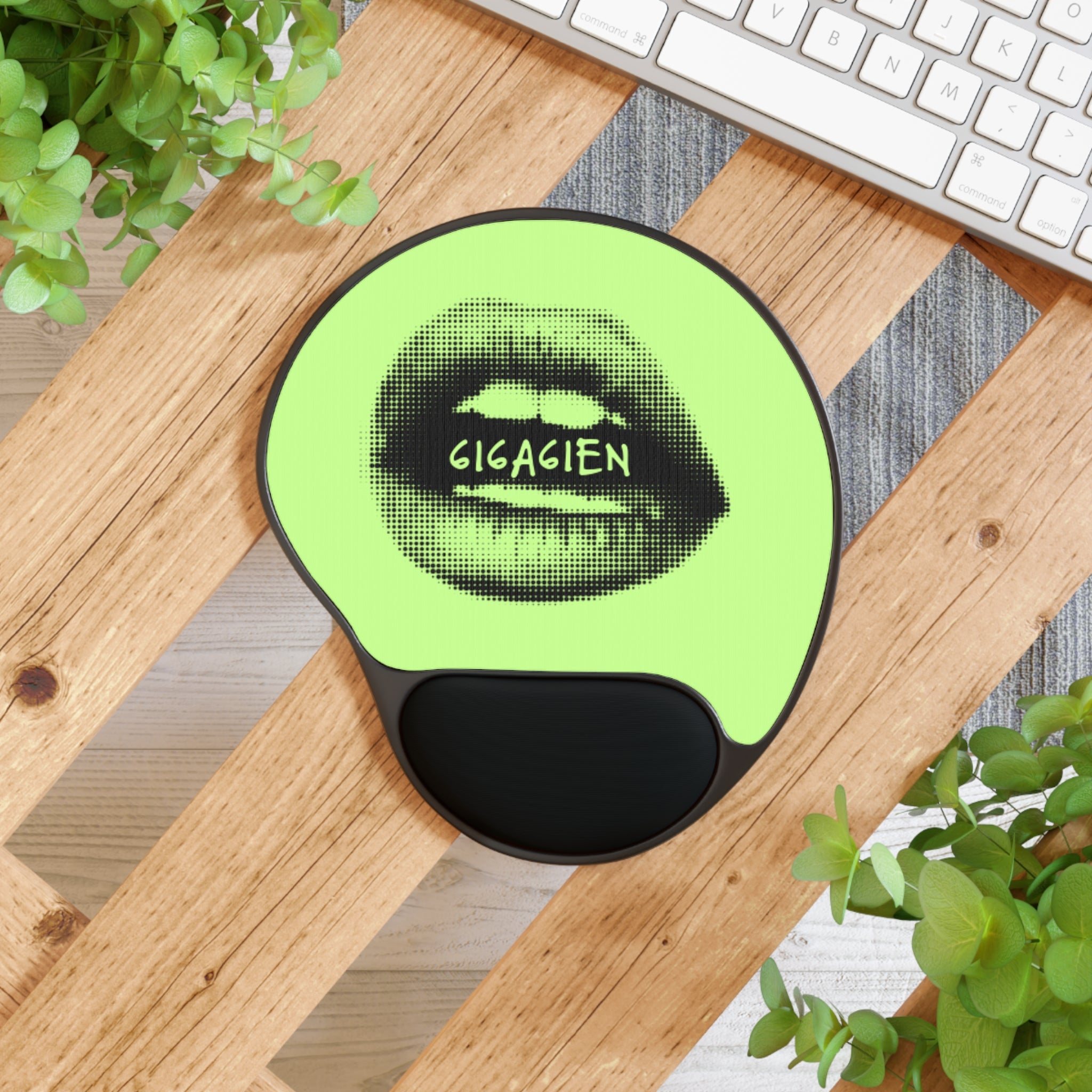 The Producer Pad by 6i6a6ien