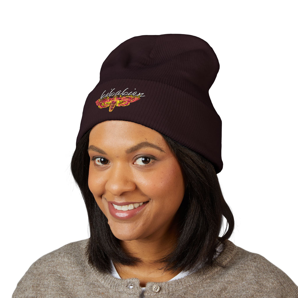 Signature Moth 6i6a6ien Beanie